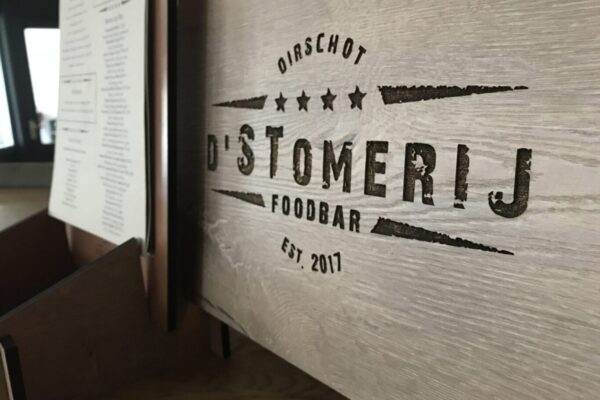 Foodbar De Stomerij - Menukaarthouders